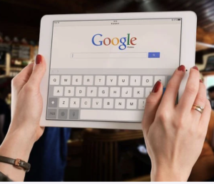 Google Logo on andoid tablet